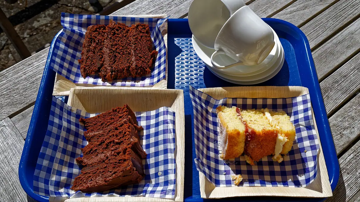 Dutch Barn – cake shop in Crayke, Easingwold